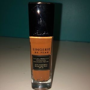 Guerlain Lingerie de Peau Perfection Foundation
